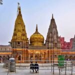 kashi-vishwanath-temple-visit-guide-timings-tips-and-flights
